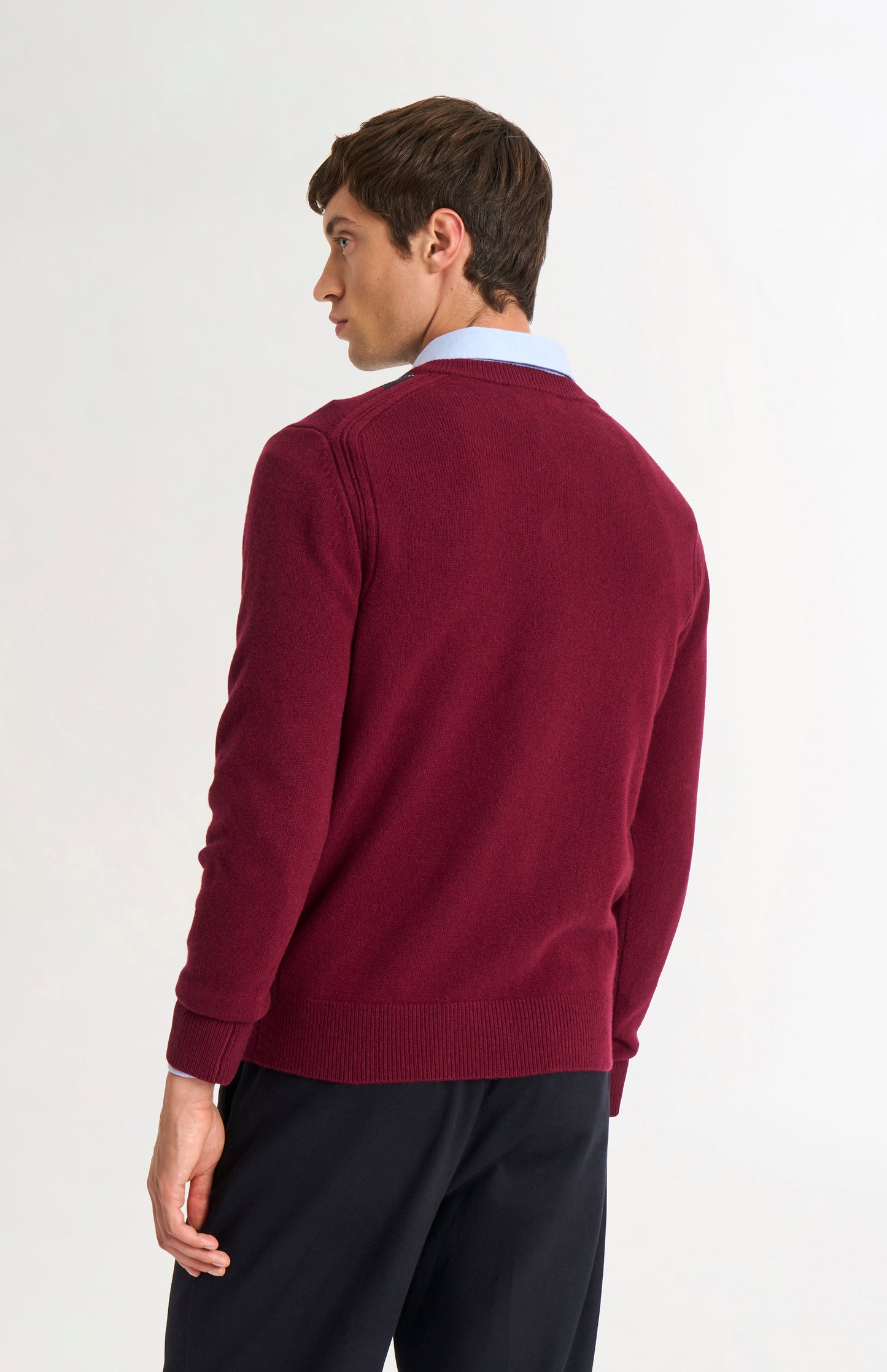 Pringle Men’s Lambswool Argyle V-Neck Jumper in Burgundy, Navy & Grey rear shot