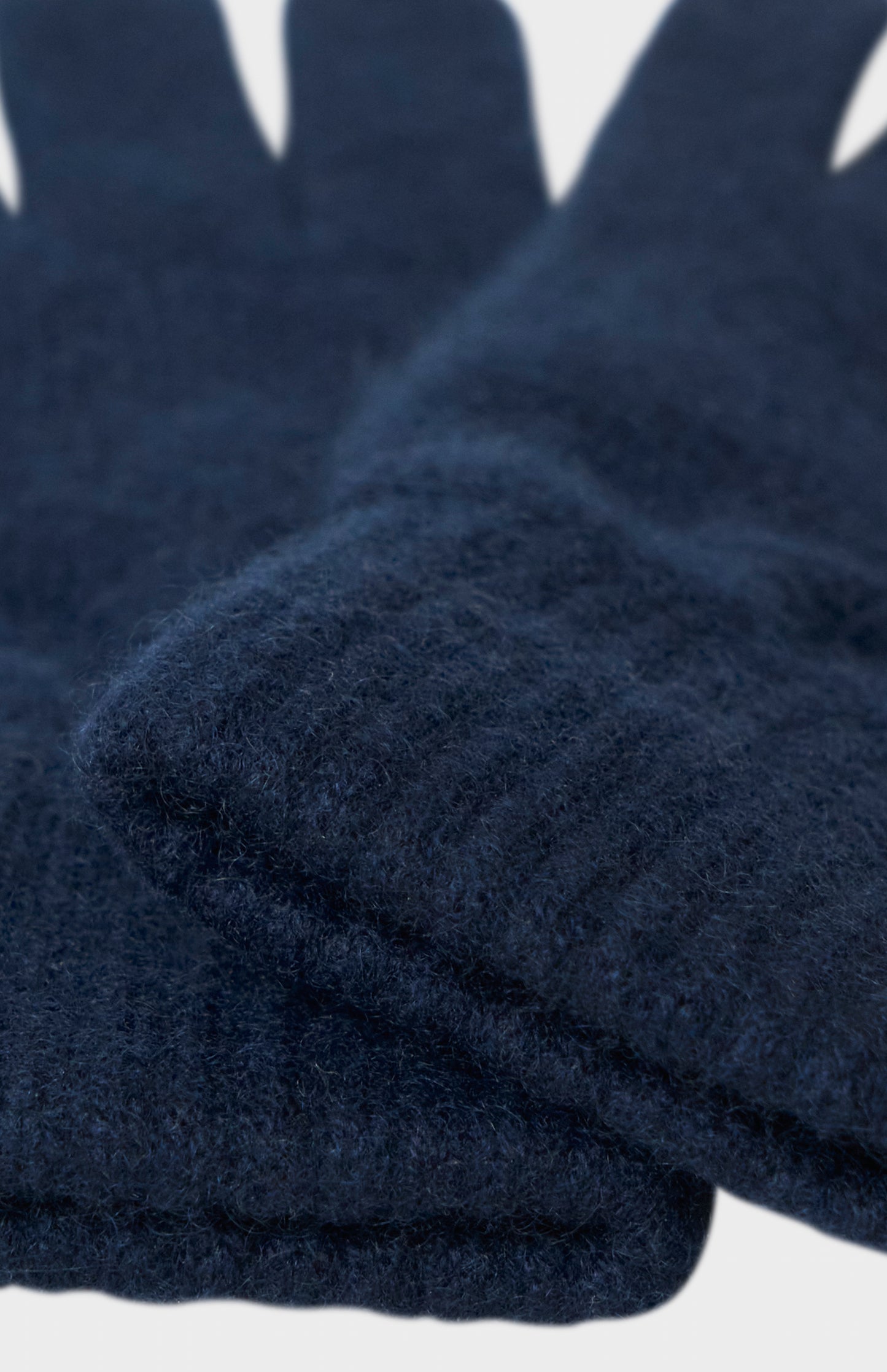 Pringle of Scotland Classic Cashmere Gloves In Navy showing cuff detail