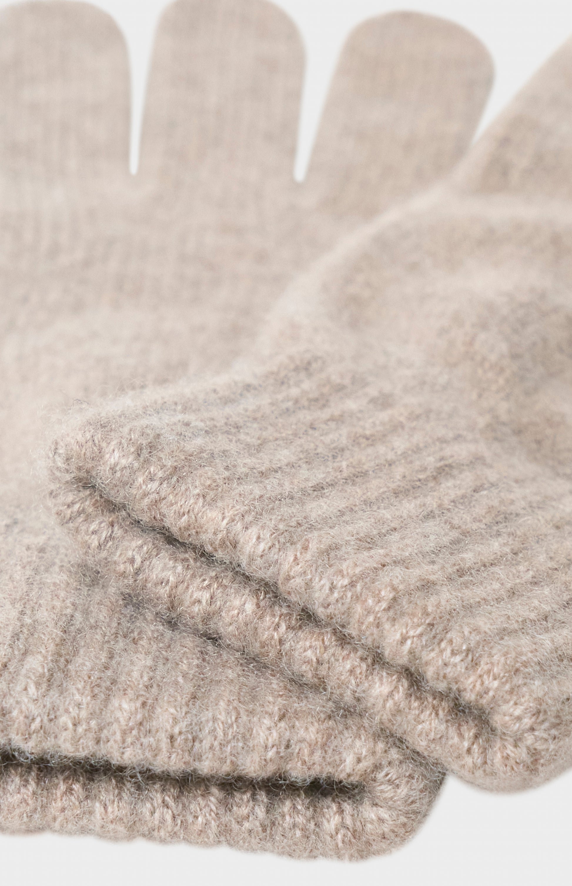 Pringle of Scotland Classic Cashmere Gloves In Mushroom showing cuff detail