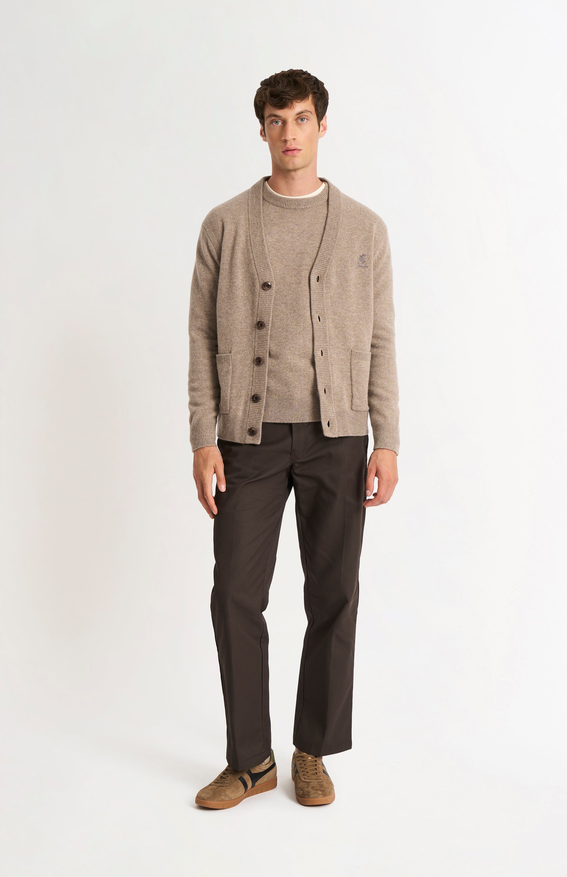 Pringle of Scotland Men’s Lambswool Cardigan In Mushroom on stand model