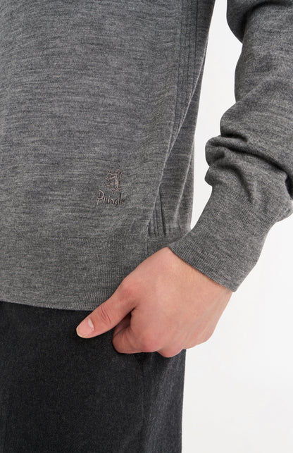 Pringle of Scotland Men’s Merino Wool Crew Neck Jumper In Grey Melange showing embroidery detail