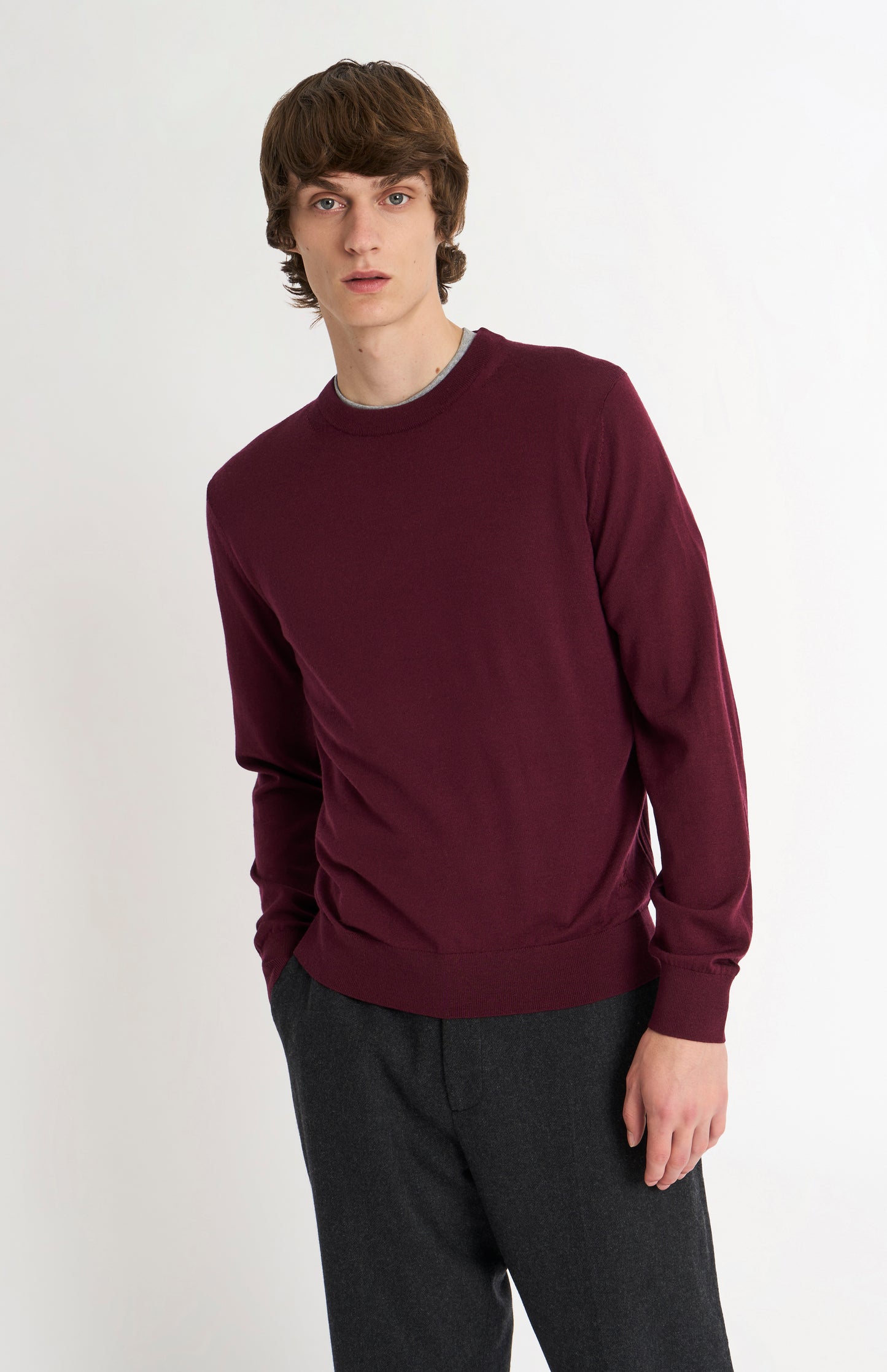 Pringle of Scotland Men’s Merino Wool Crew Neck Jumper In Burgundy on model