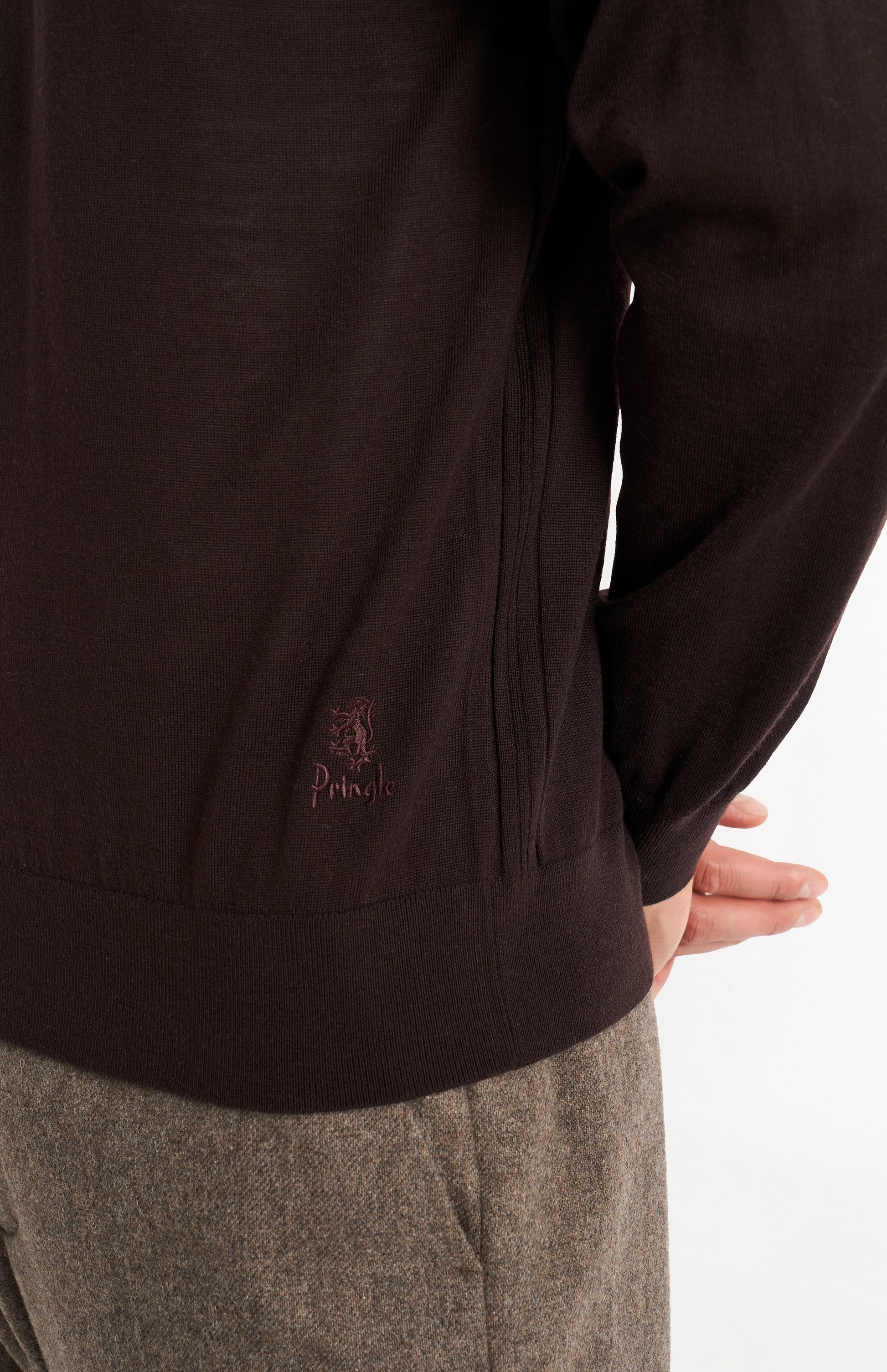 Pringle of Scotland Men’s Merino Wool Crew Neck Jumper In Dark Brown showing embroidery detail