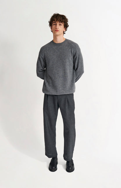 Pringle of Scotland Men's Round Neck Cashmere Jumper In Grey Melange on model full length