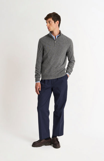 Pringle Men’s Cashmere Qtr Zip Jumper In Light Grey Melange on standing model