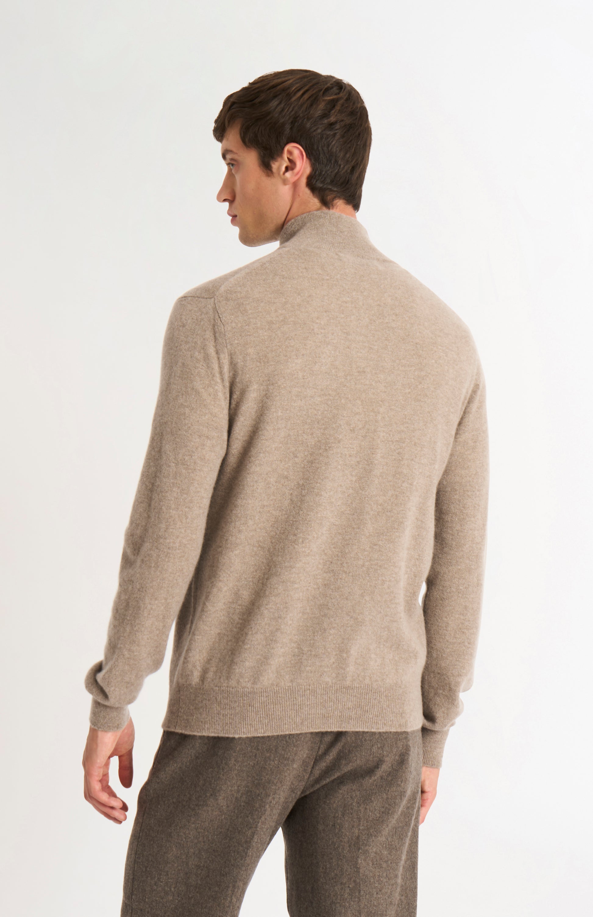 Pringle of Scotland Men’s Cashmere Qtr Zip Jumper In Mushroom rear view