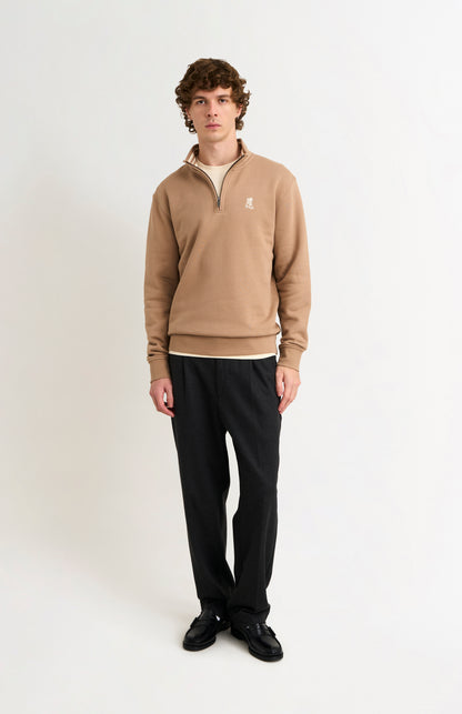 Pringle of Scotland Men's Qtr Zip Track Jumper In Mushroom on  model full length