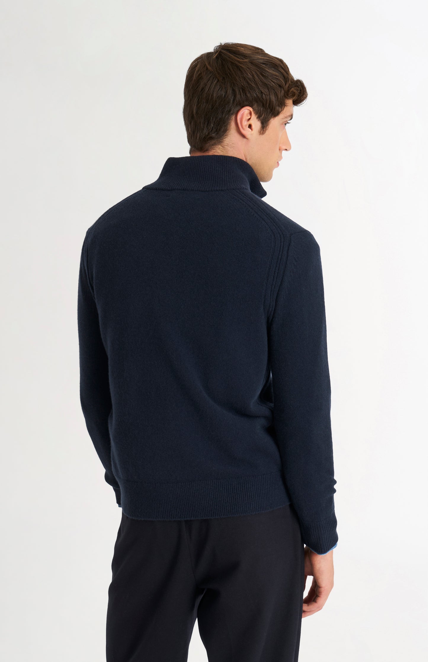 Pringle of Scotland Men’s Lambswool Qtr Zip Jumper In Navy Blue rear view