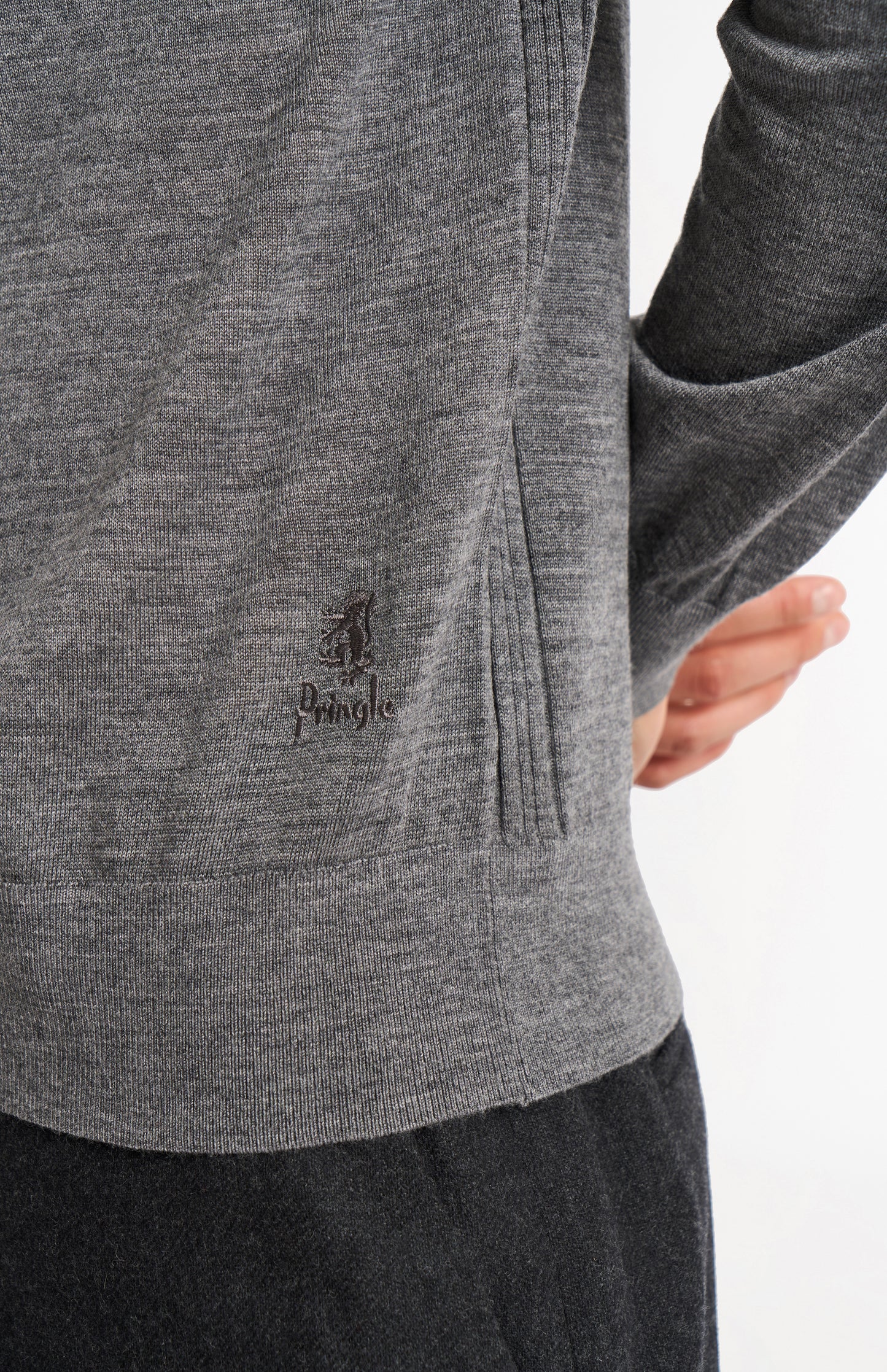 Pringle Men's Polo Shirt Extra Fine Merino Wool Jumper in Grey Melange showing lion embroidery
