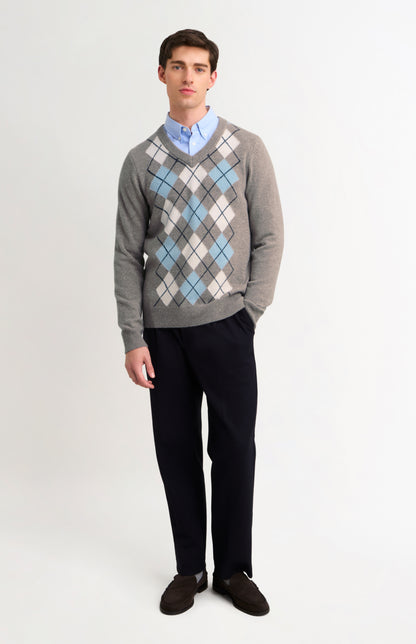 Men's Supersoft Lambswool V-Neck Argyle Jumper in Mushroom / Ecru / Blue