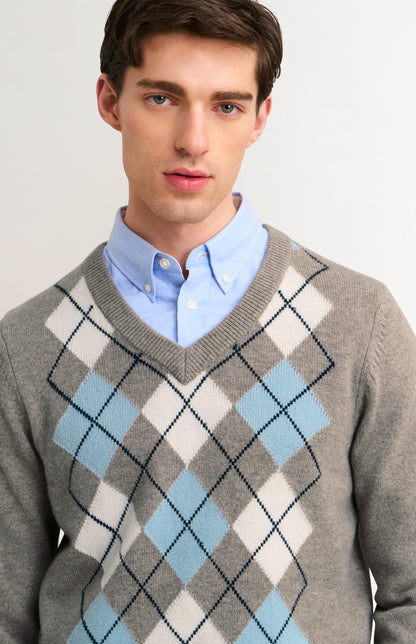 Men's Supersoft Lambswool V-Neck Argyle Jumper in Mushroom / Ecru / Blue