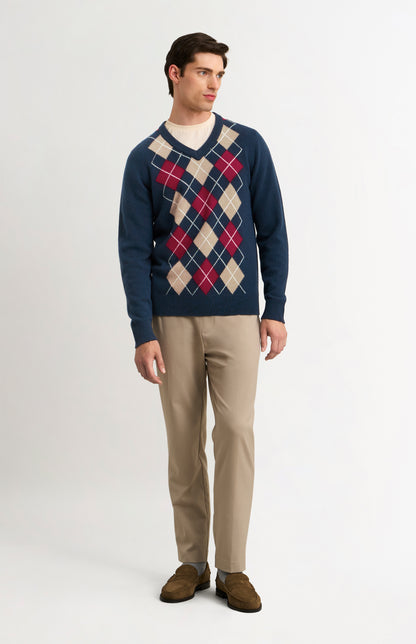 Men's Supersoft Lambswool V-neck Argyle Jumper In Navy / Red / Beige