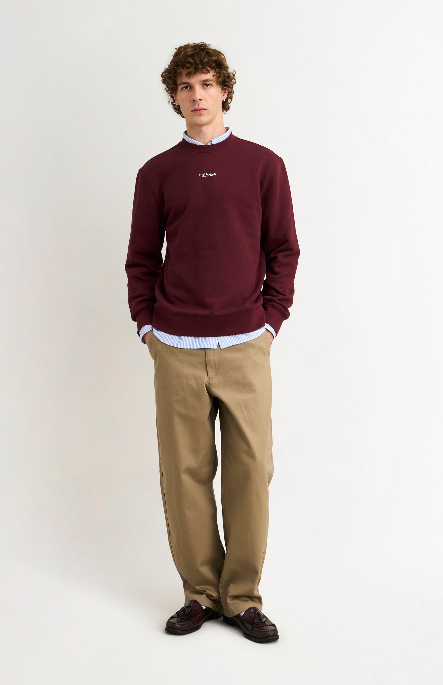 Pringle of Scotland Men's Crew Neck Sweatshirt In Burgundy on male model