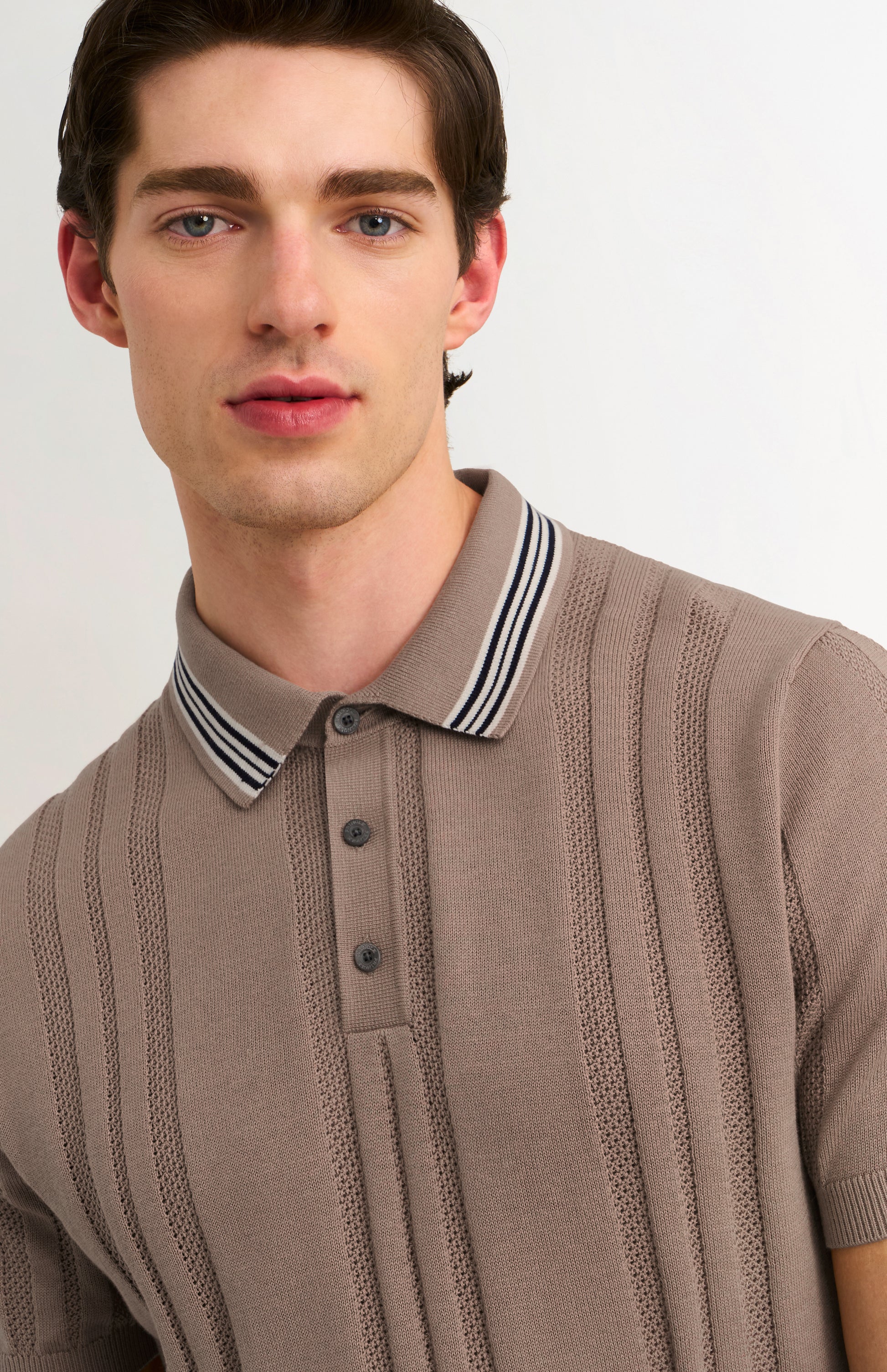Men's Cotton And Silk Textured House Stripe Buttoned Polo Shirt In Mushroom