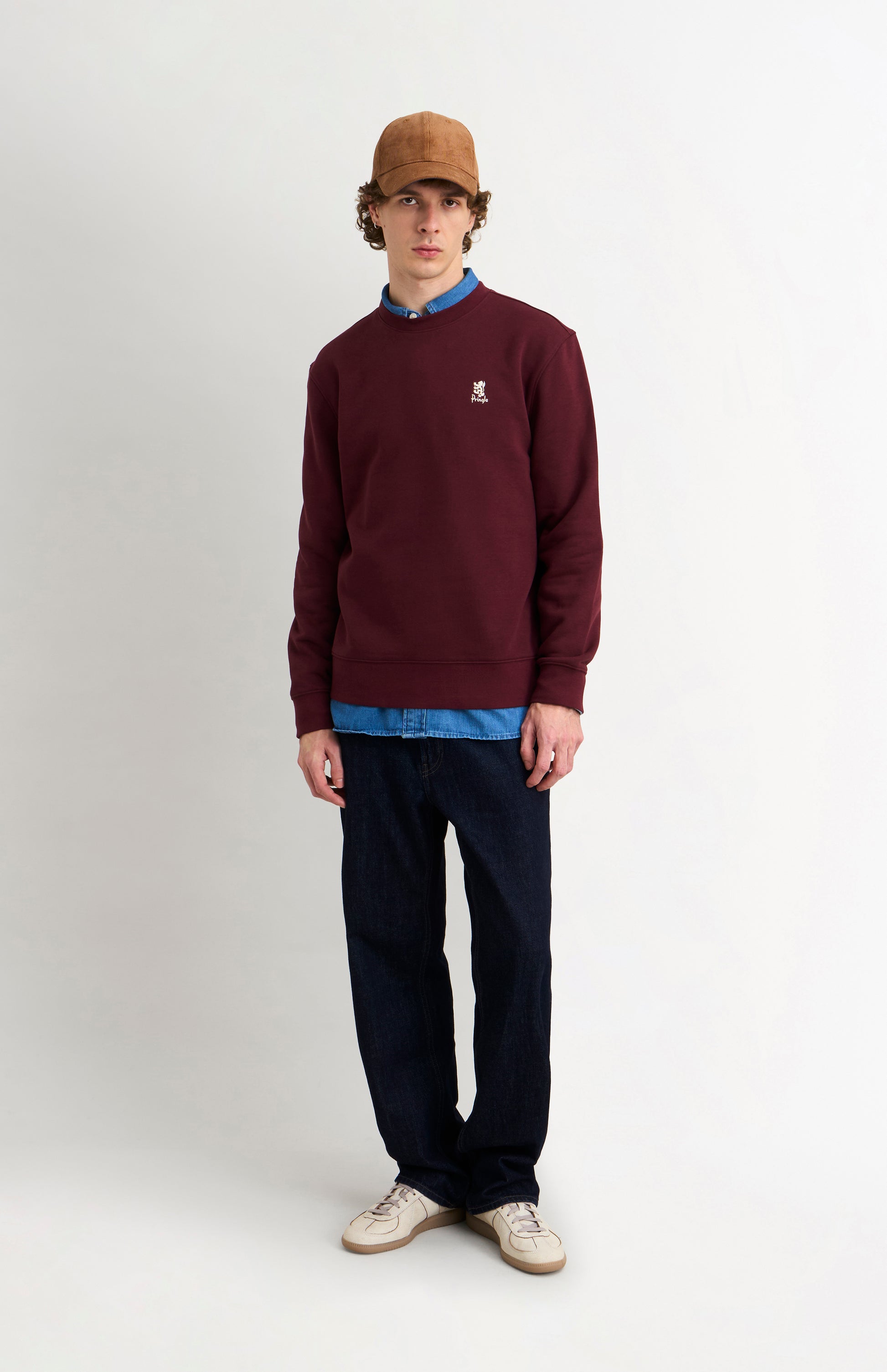 Pringle of Scotland Men's Crew Neck Sweatshirt In Burgundy on model