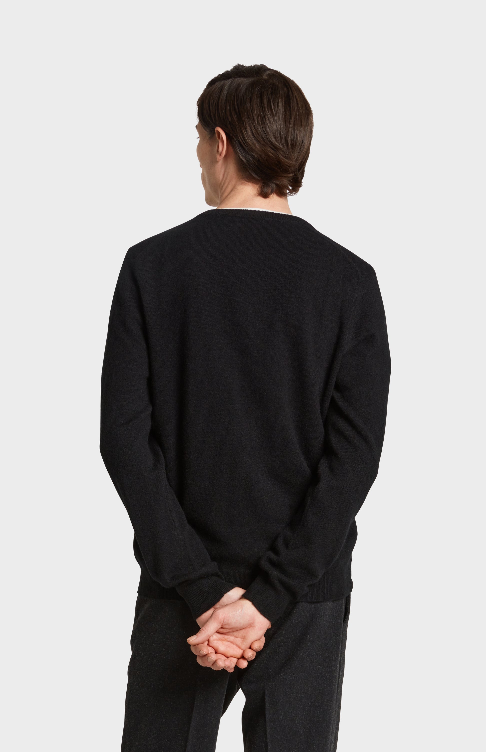Back Image of Pringle of Scotland V Neck Cashmere Jumper in Black