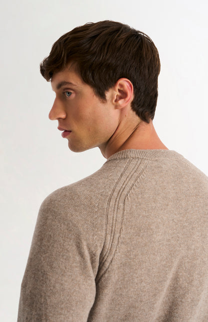Pringle of Scotland Men’s Lambswool Crew Neck Jumper In Mushroom showing neck at back
