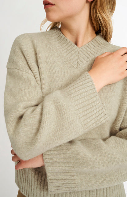 Womens V Neck Chunky Cashmere Jumper In Oatmeal
