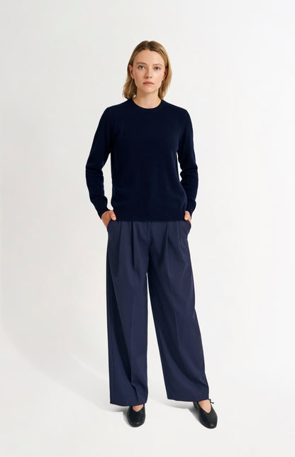 Pringle Women's Classic Round Neck Cashmere Jumper In Navy Melange on model full length
