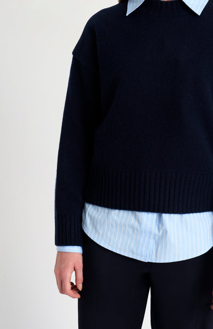 Women's Crew Neck Chunky Cashmere Jumper In Navy Blue