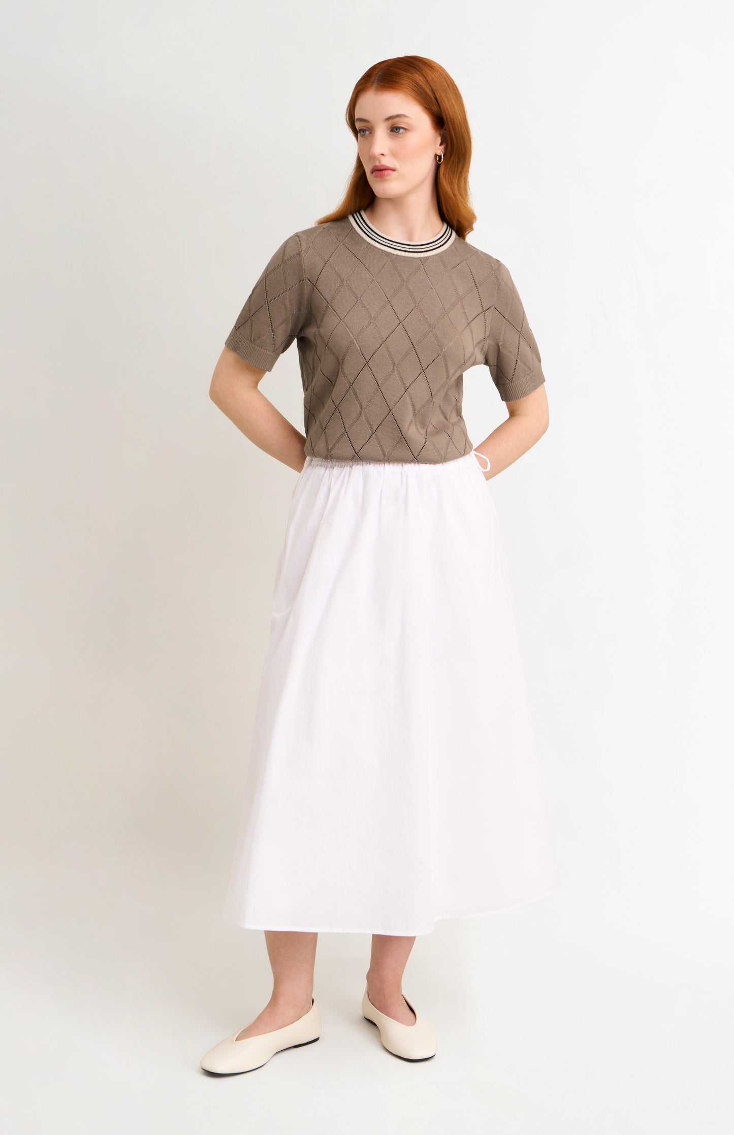 Women's Silk Blend Textured Argyle Crew Neck T-shirt In Mushroom