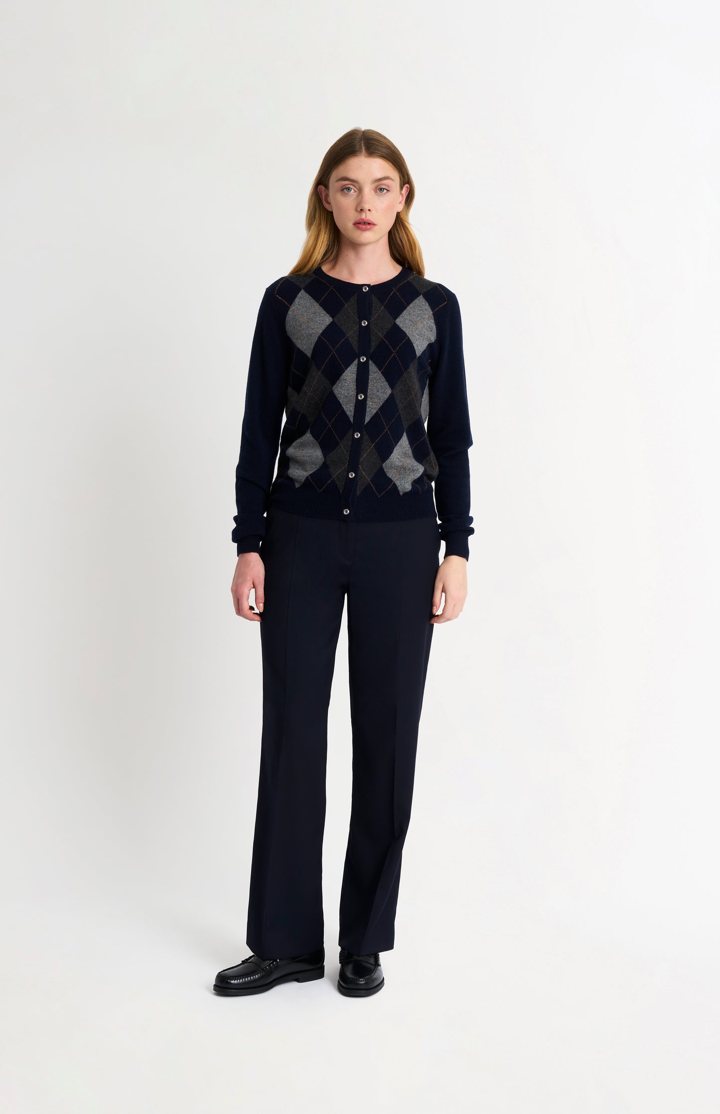 Women's Crew Neck Cashmere Argyle Cardigan In Brown / Navy / Grey